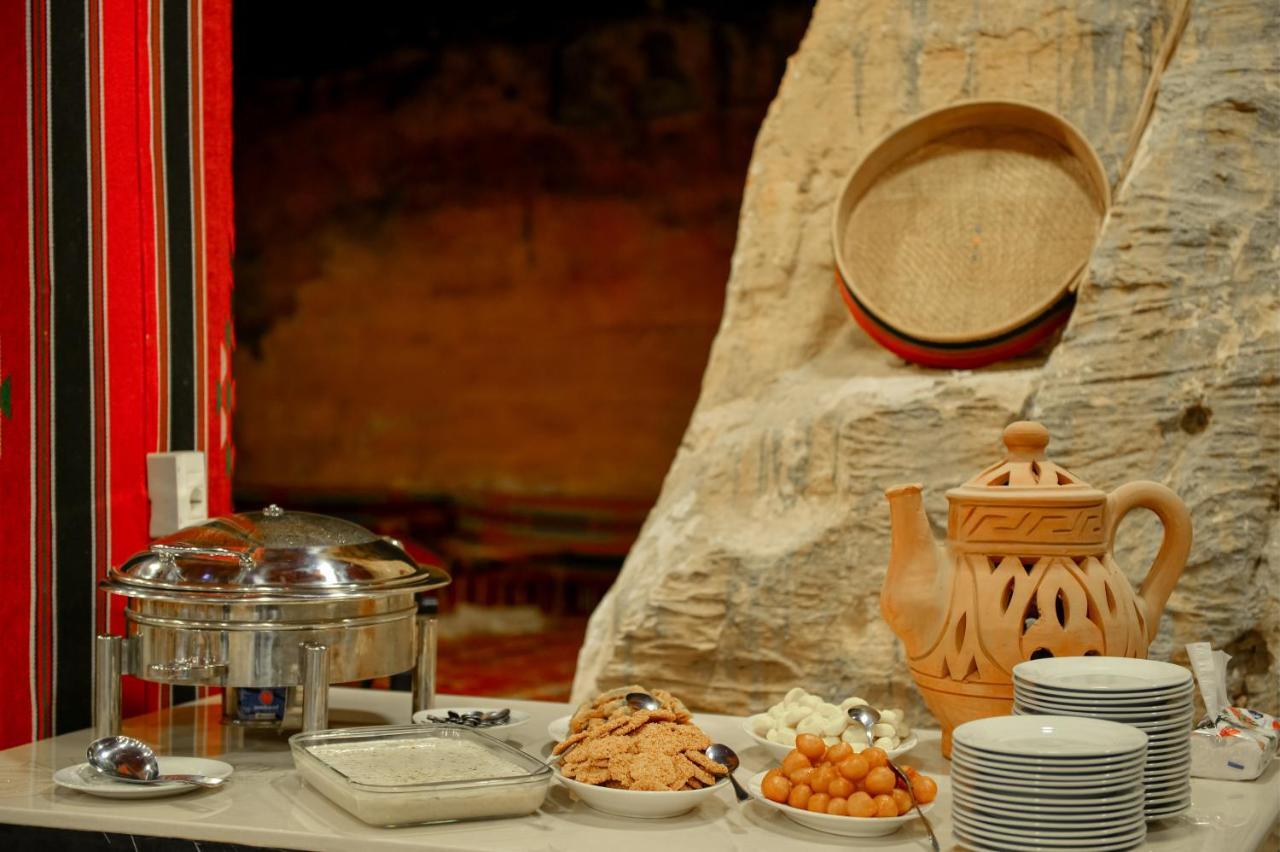 فندق Little Petra Bedouin Camp Al Hayy المظهر الخارجي الصورة